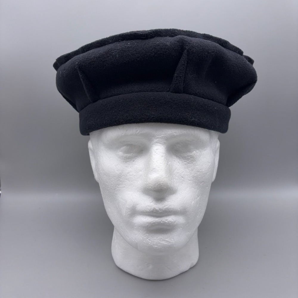 Janska Beret Hat Womens Black Fleece Warm Winter Classic Minimalist Casual